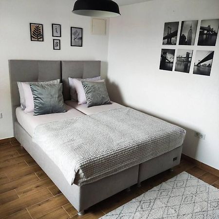 Apartman Ela Banja Luka Exterior foto